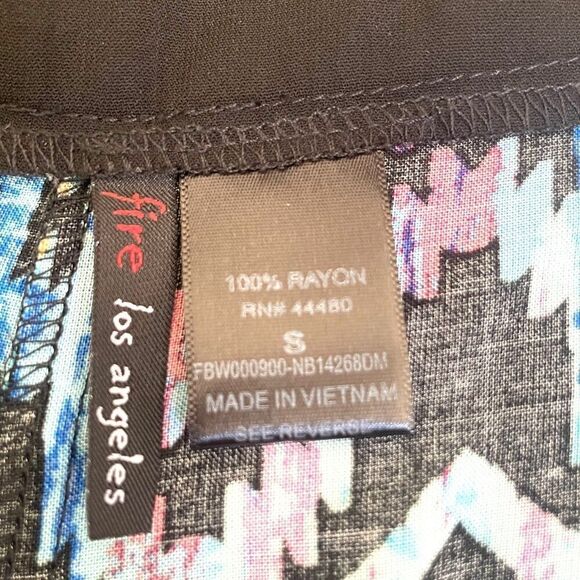 Fire los angeles aztec printed Shorts - Picture 6 of 11